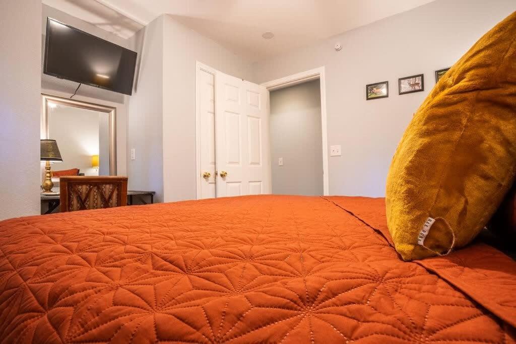 Sasquatch Lodge E Sleeps 13 Gatlinburg Eksteriør billede